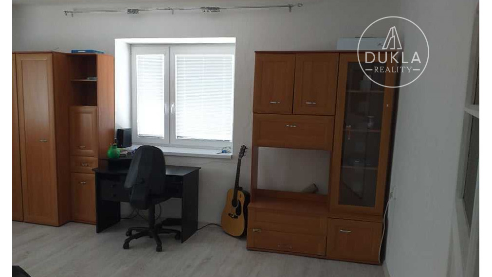 5 izbový  veľký rodinný dom v obci Tuhrina