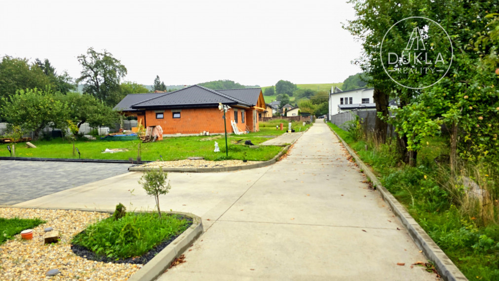 Pozemok pri rybníku