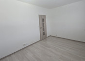 3-izbový byt s veľkou presklenou lodžiou – Svidník - fotografia 8